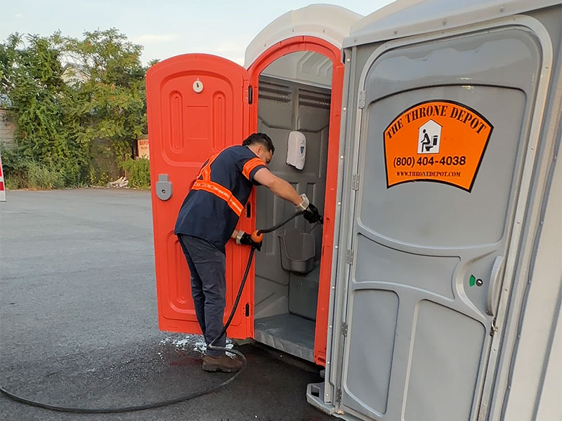 the throne depot construction toilet